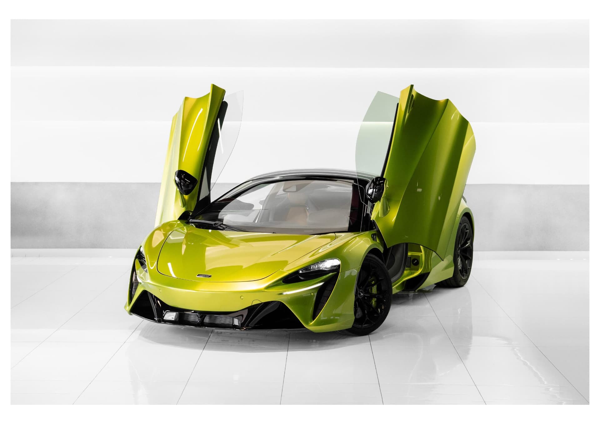 Mclaren Artura 2024 mieten in Dubai - Hauptansicht