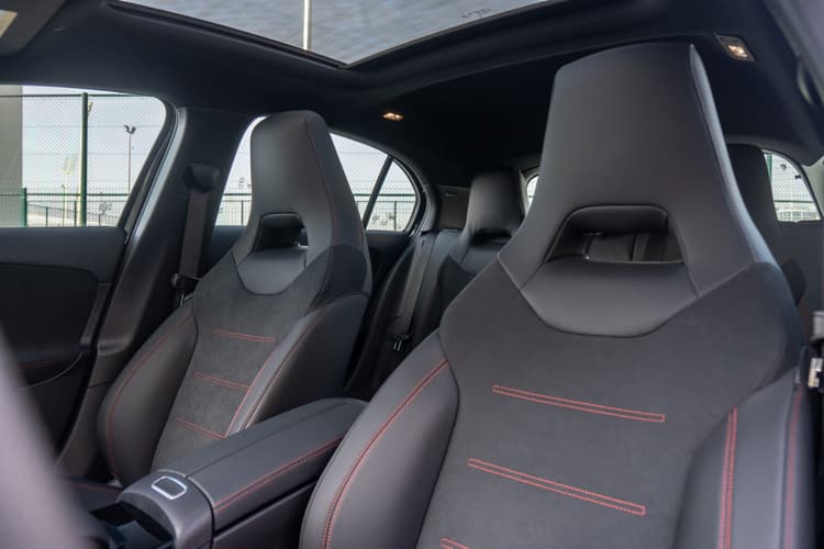 Mercedes A220 2023 mieten in Dubai - Ansicht 5