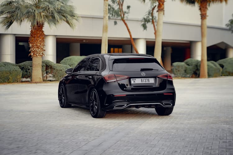Mercedes A220 2023 mieten in Dubai - Ansicht 3