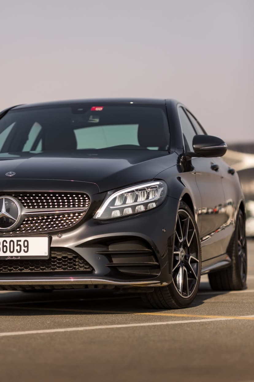 Mercedes C200 coupe 2022 huren Dubai - Weergave 6