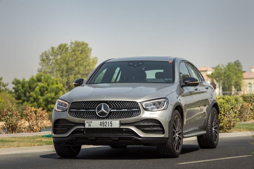 Location Mercedes GLC200 2022 Dubaï - Vue 9