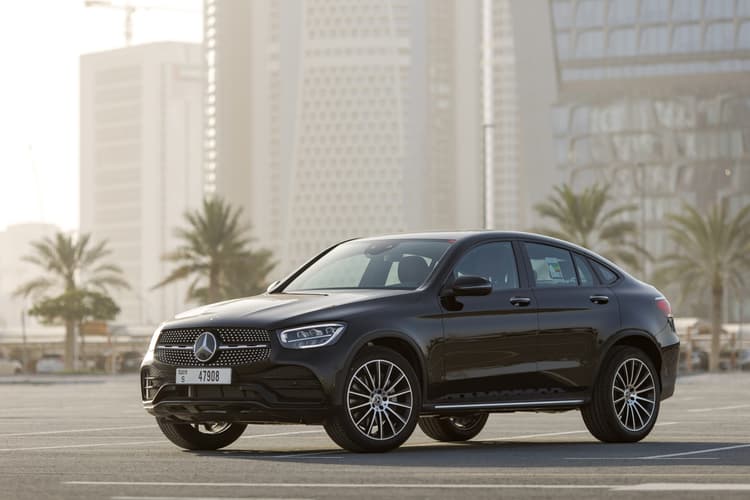 Location Mercedes GLC200 2023 Dubaï - Vue 2
