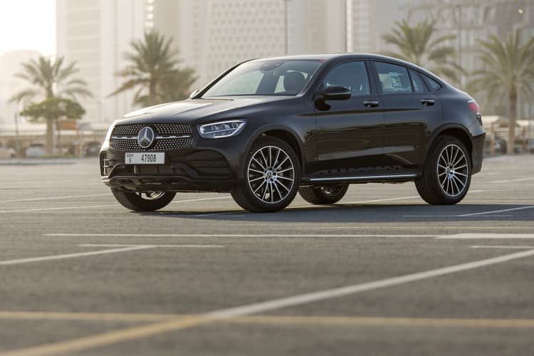 Location Mercedes GLC200 2023 Dubaï - Vue 5