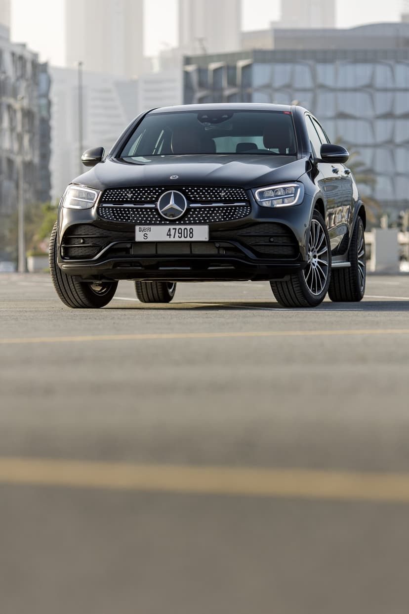 Location Mercedes GLC200 2023 Dubaï - Vue 6
