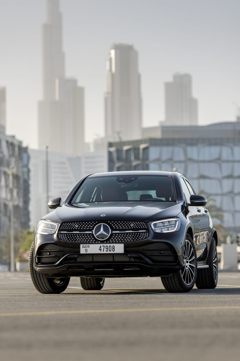 Location Mercedes GLC200 2023 Dubaï - Vue 7