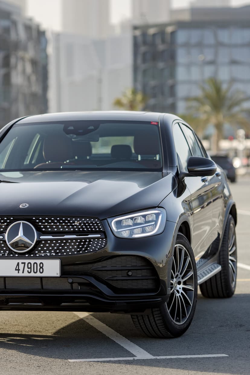 Location Mercedes GLC200 2023 Dubaï - Vue 8