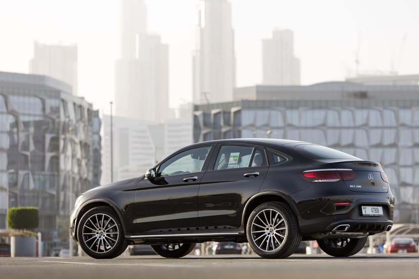 Location Mercedes GLC200 2023 Dubaï - Vue 10