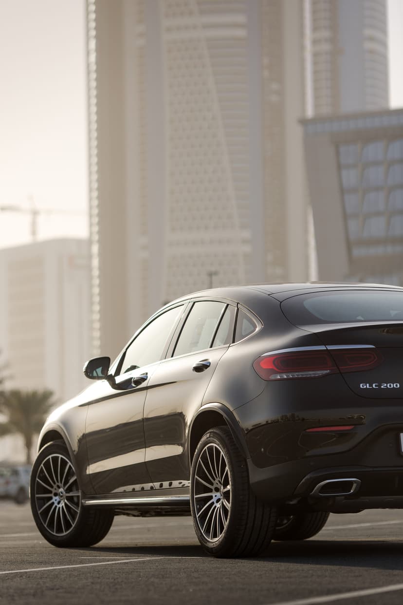 Location Mercedes GLC200 2023 Dubaï - Vue 14