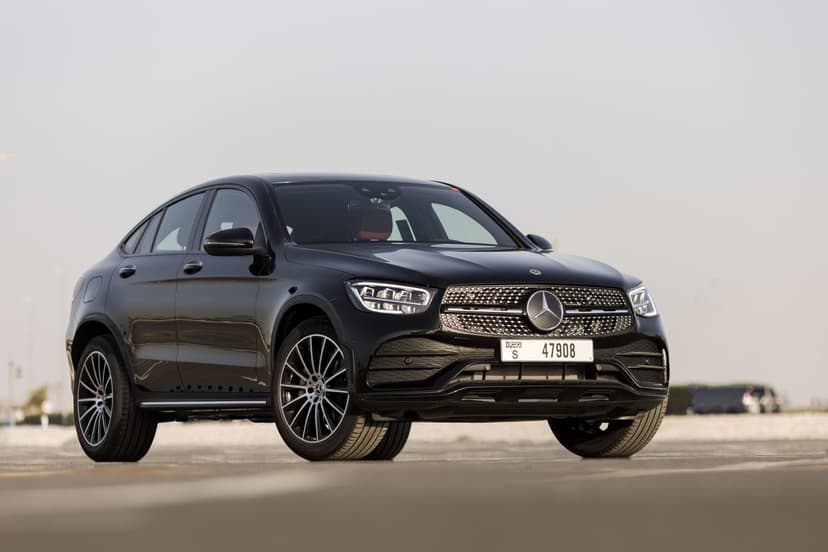 Location Mercedes GLC200 2023 Dubaï - Vue 11