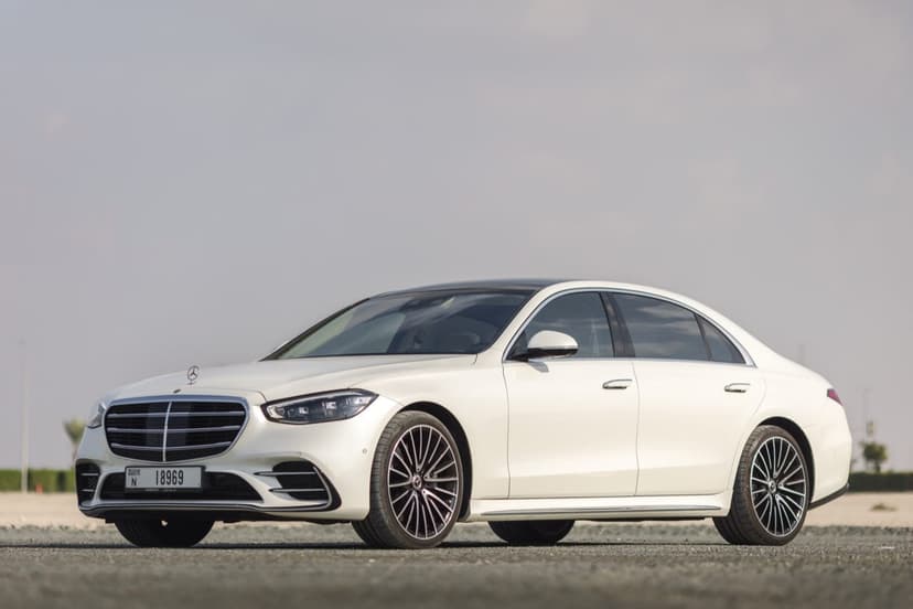 تأجير Mercedes S500 2023 في دبي - الصورة الرئيسية
