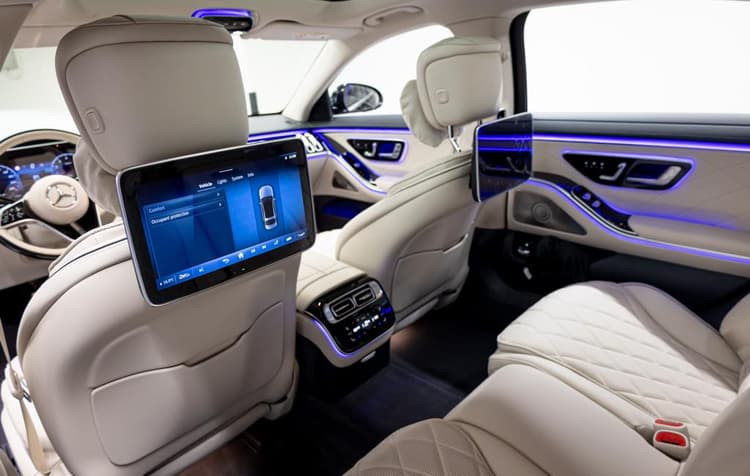 Mercedes-Benz S-500 2023 mieten in Dubai - Ansicht 5
