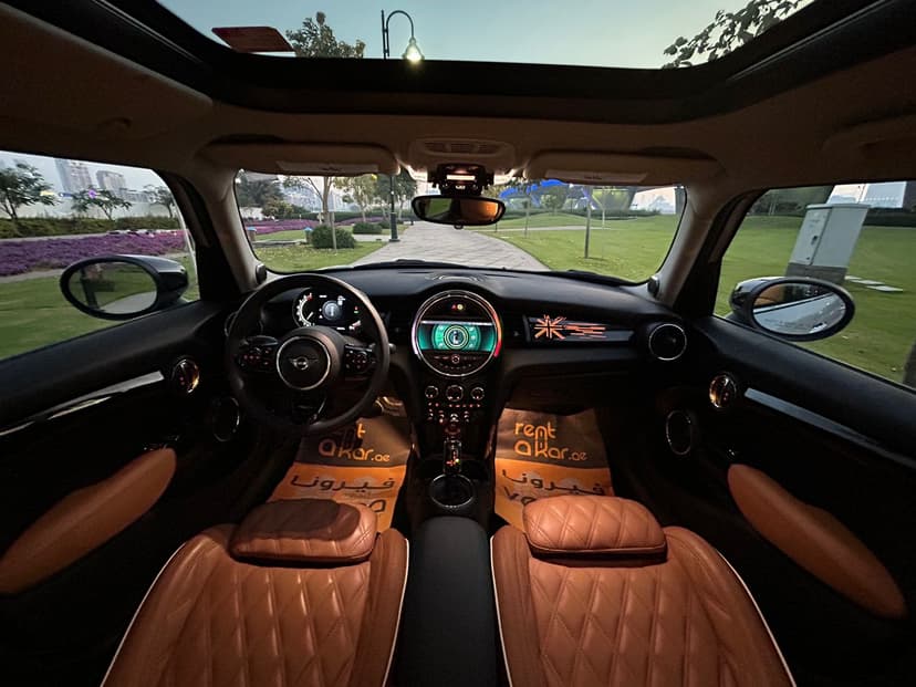 Mini cooper F55 2021 huren Dubai - Weergave 9