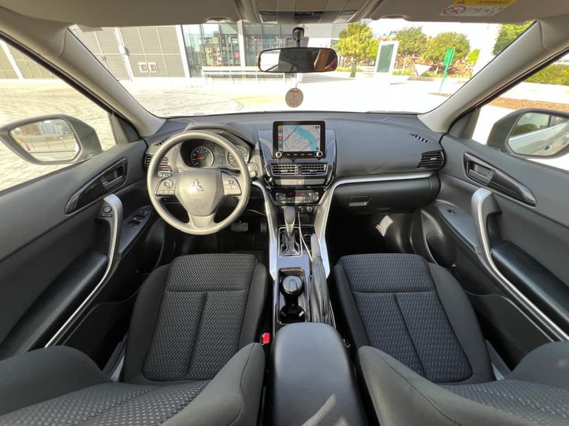 تأجير Mitsubishi Eclipse 2024 في دبي - صورة 4