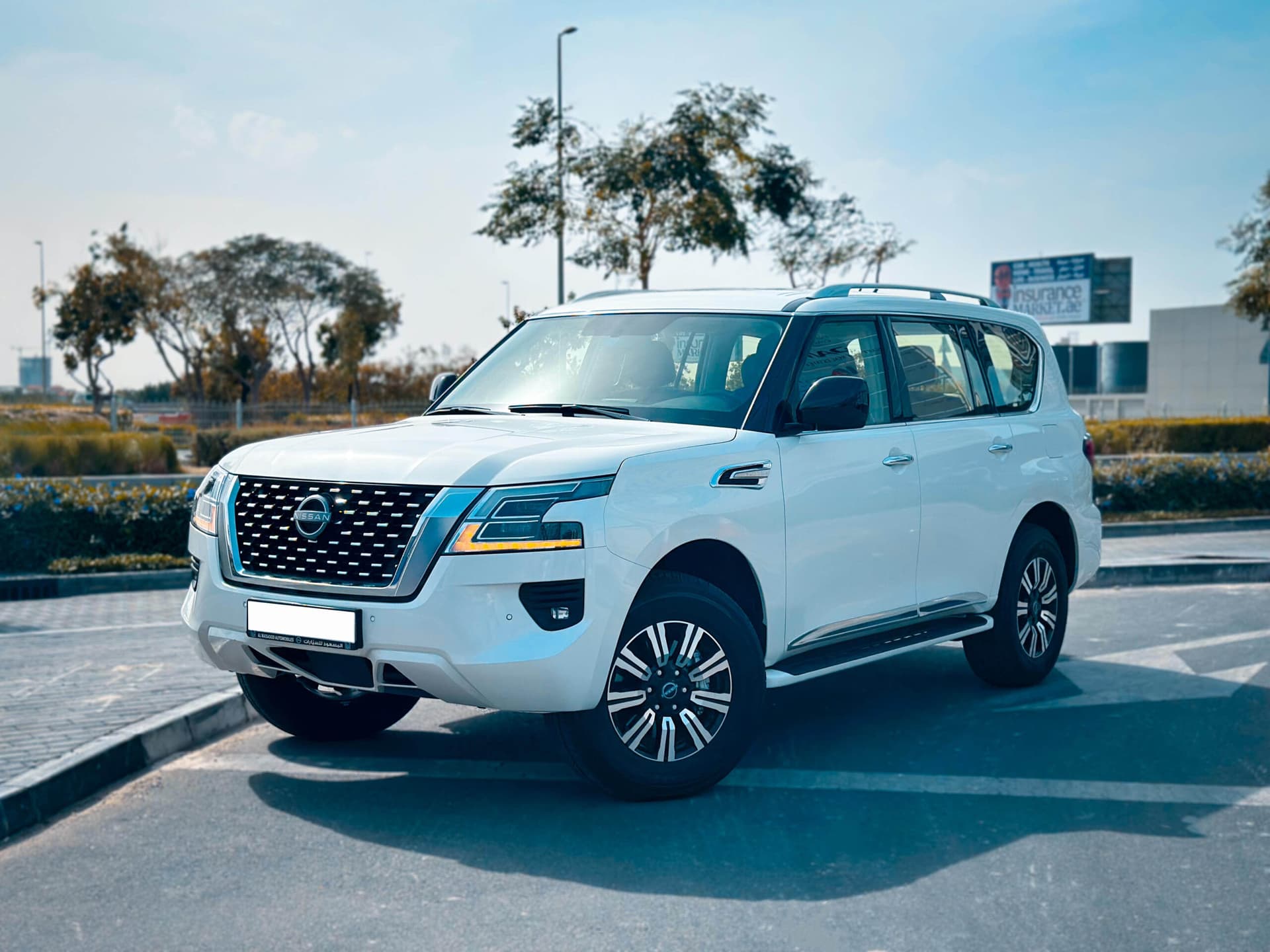 Location NISSAN PATROL 2023 Dubaï - Vue principale