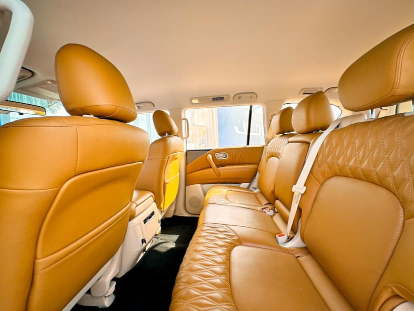 Location NISSAN PATROL 2023 Dubaï - Vue 7
