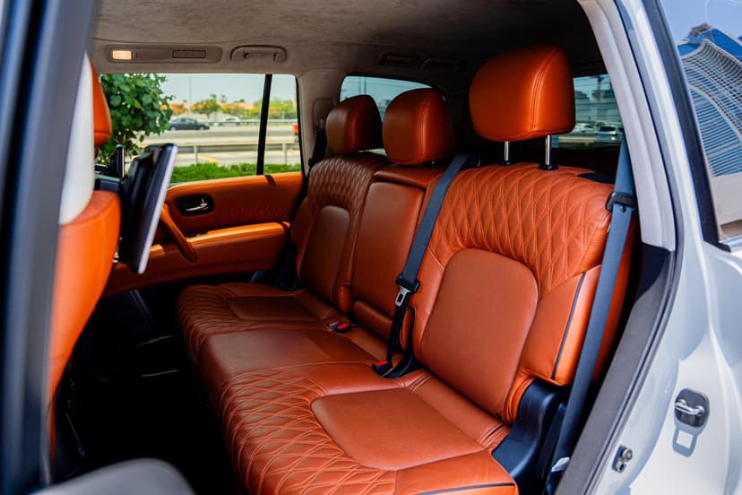 تأجير Nissan Patrol LE Platinum 2022 في دبي - صورة 13