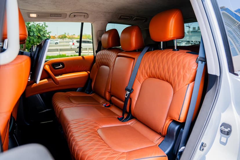 تأجير Nissan Patrol LE Platinum 2022 في دبي - صورة 10