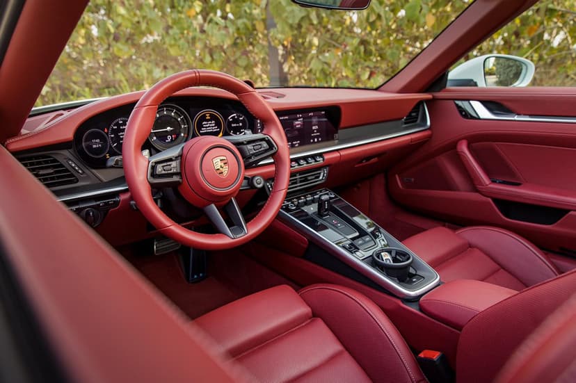 Porsche 911 Targa 4s 2022 huren Dubai - Weergave 5