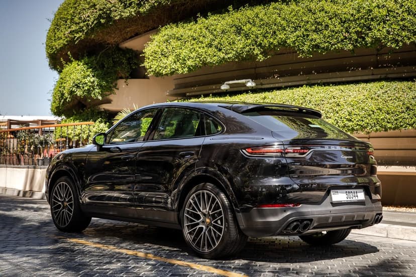 Porsche Cayenne coupe 2021 mieten in Dubai - Ansicht 2