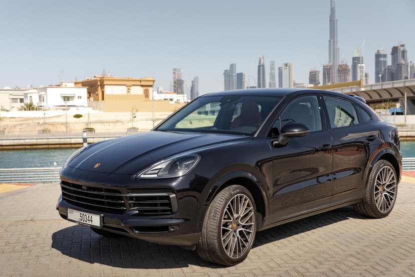 Porsche Cayenne coupe 2021 mieten in Dubai - Ansicht 8