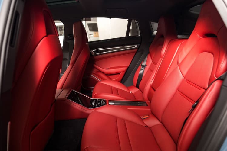 Porsche Panamera 2023 huren Dubai - Weergave 3