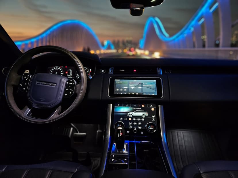 Range Rover Sport 2021 mieten in Dubai - Ansicht 16