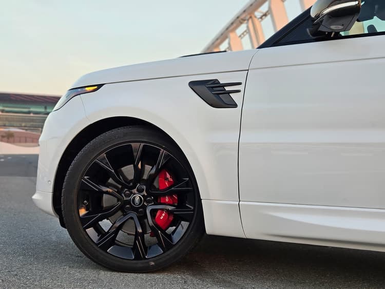 Range Rover Sport 2021 mieten in Dubai - Ansicht 5