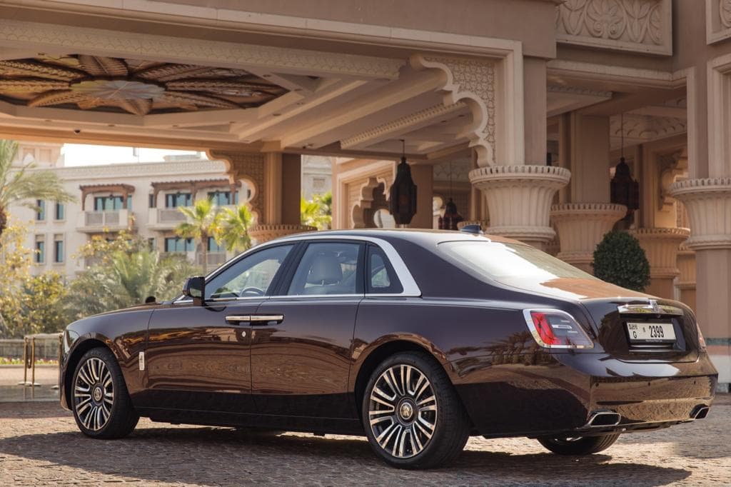 Rolls Royce Ghost 2022 Rental Dubai - Detail View