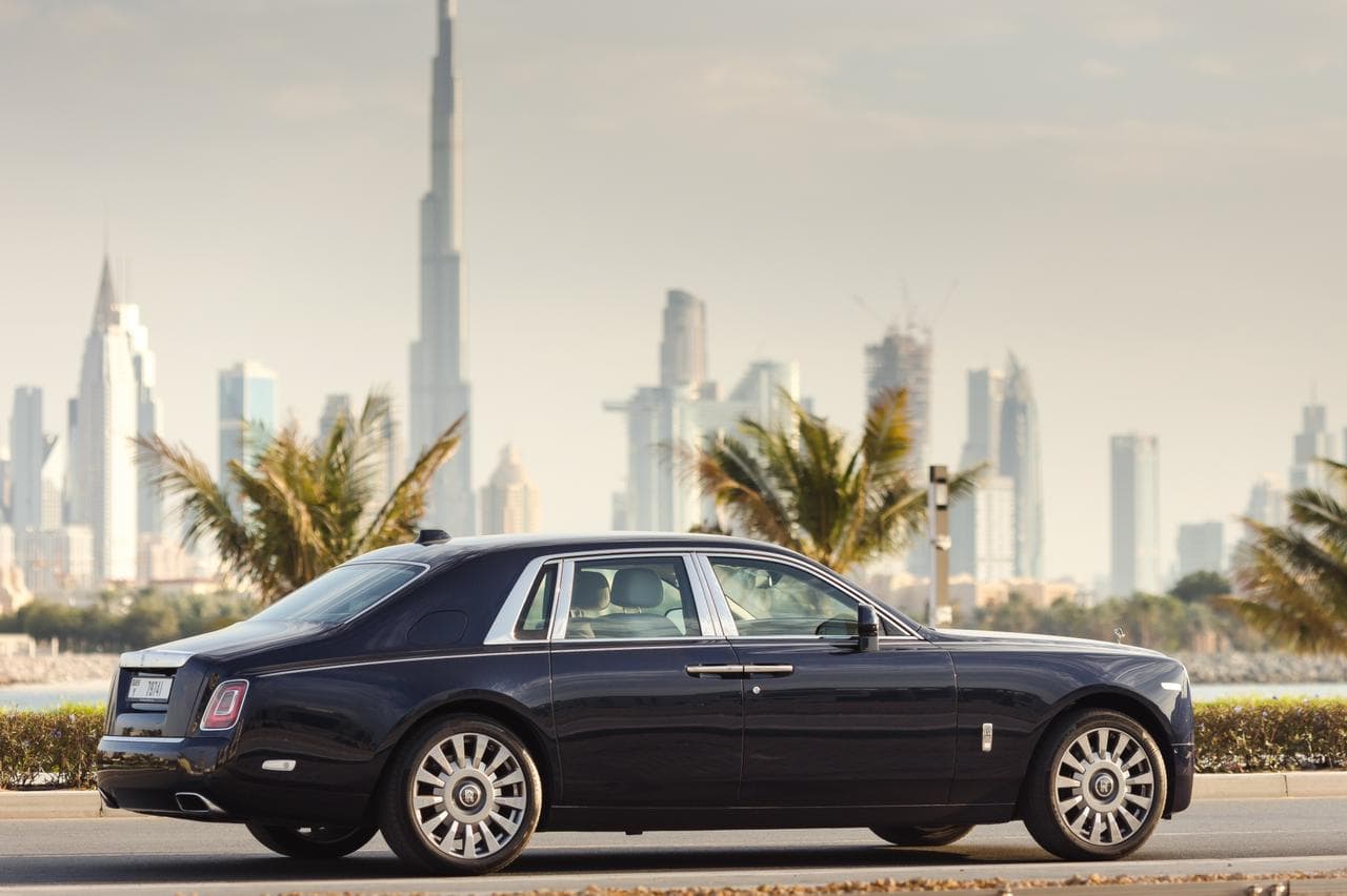 Rolls Royce Phantom 2023 Rental Dubai - Detail View