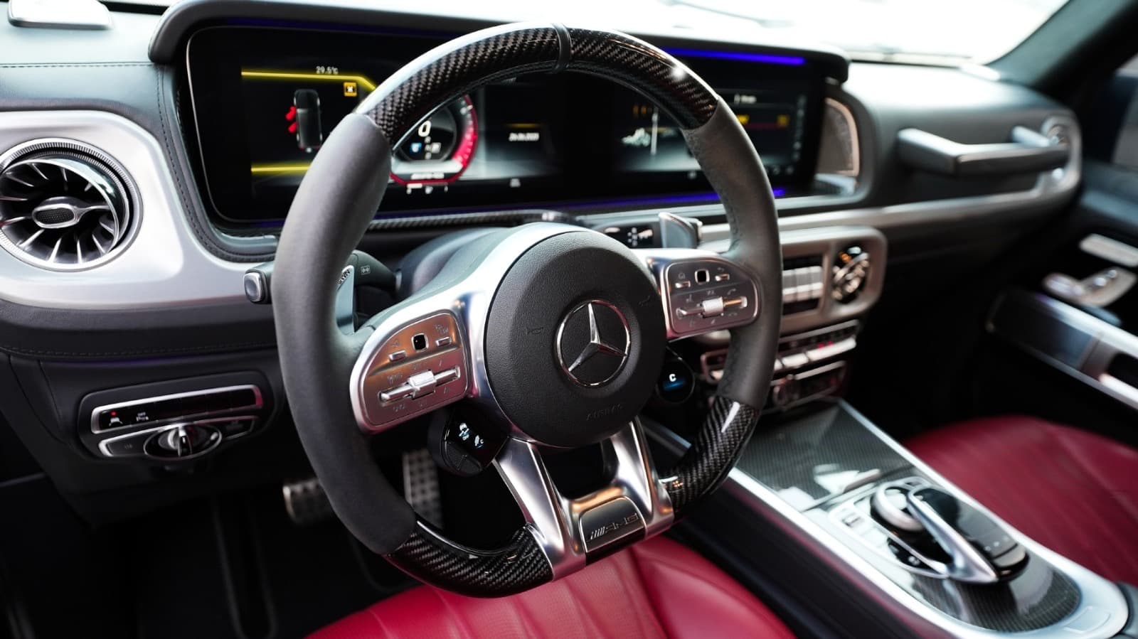 تأجير Mercedes-Benz G63 AMG 2023 في دبي - صورة تفصيلية