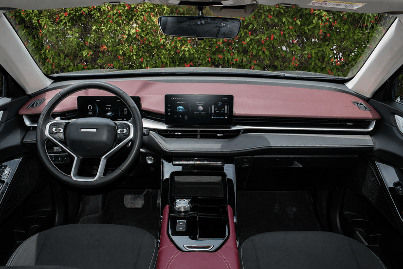 Haval H6 2024 mieten in Dubai - Ansicht 16