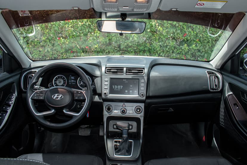 Hyundai Creta 2024 huren Dubai - Weergave 15