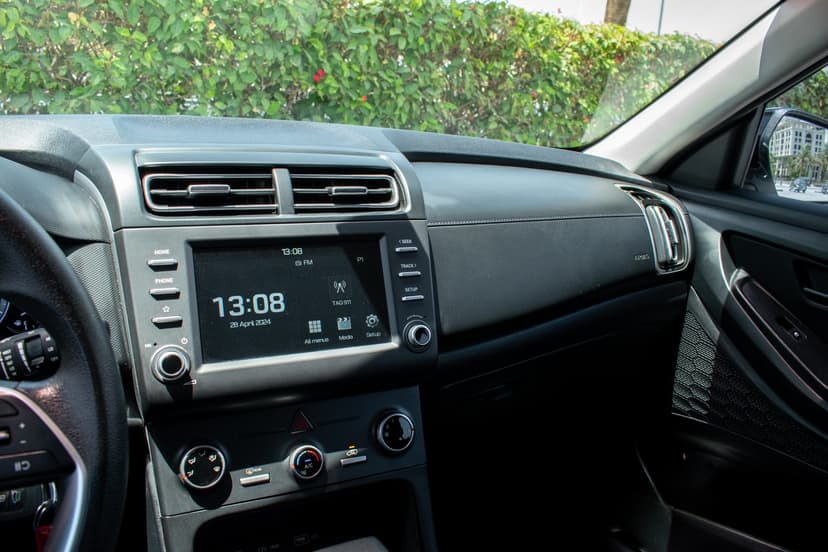Hyundai Creta 2024 huren Dubai - Weergave 19