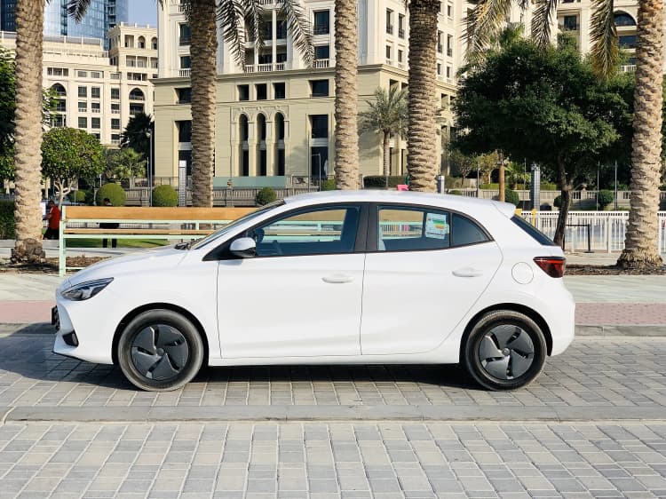 تأجير MG MG3 2025 في دبي - صورة 3