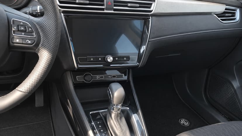 تأجير MG MG5 2025 في دبي - صورة 7
