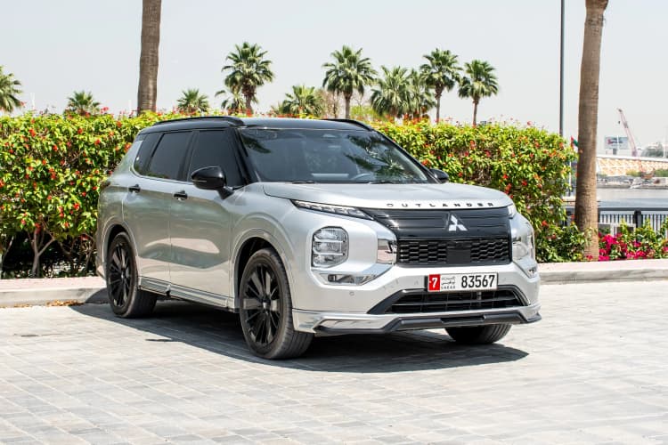 تأجير Mitsubishi Outlander 2026 في دبي - صورة 3