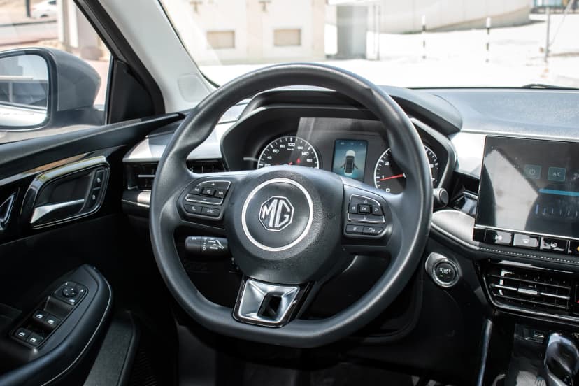 MG MG5 2025 Rental Dubai - View 6