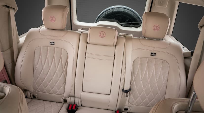 تأجير Mercedes-Benz G63 Brabus 800 2022 في دبي - صورة 7