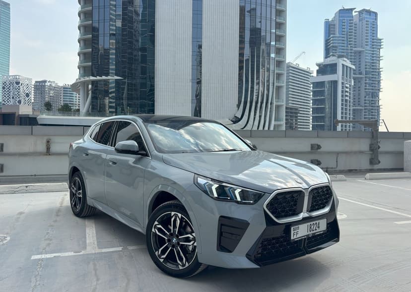 تأجير BMW X2 2025 في دبي - صورة 3