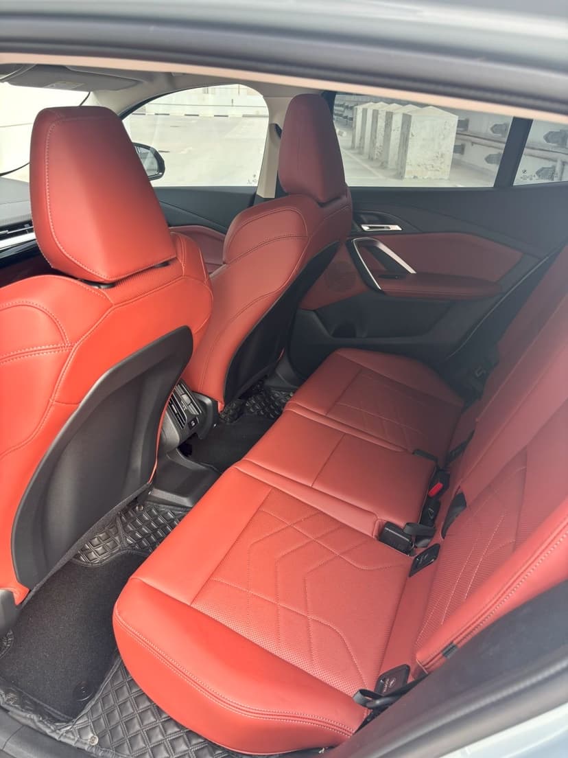 تأجير BMW X2 2025 في دبي - صورة 5