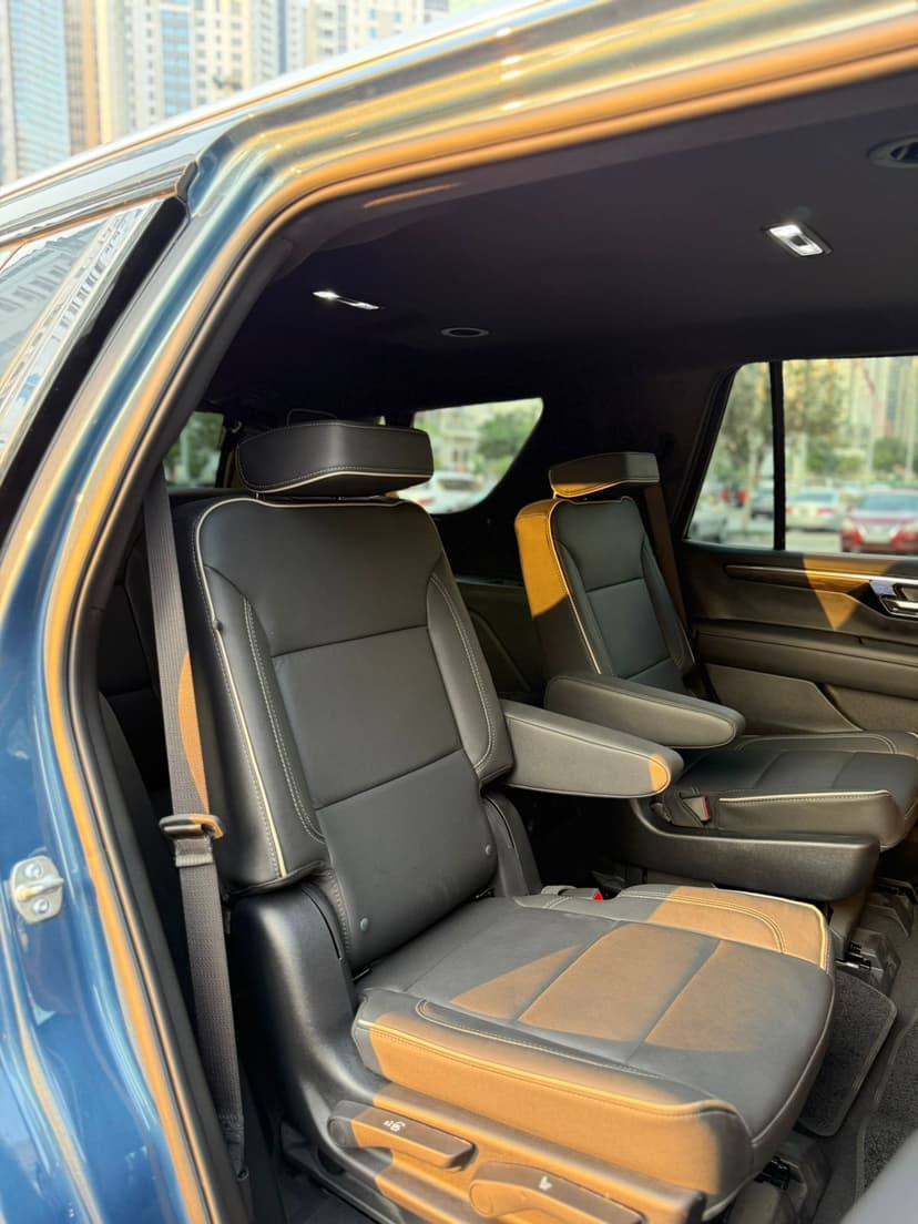 تأجير Chevrolet Tahoe 2025 في دبي - صورة 11