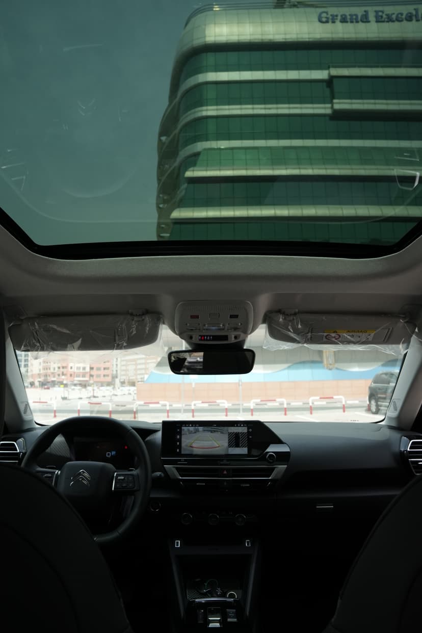 Citroen C4 X 2025 mieten in Dubai - Ansicht 9