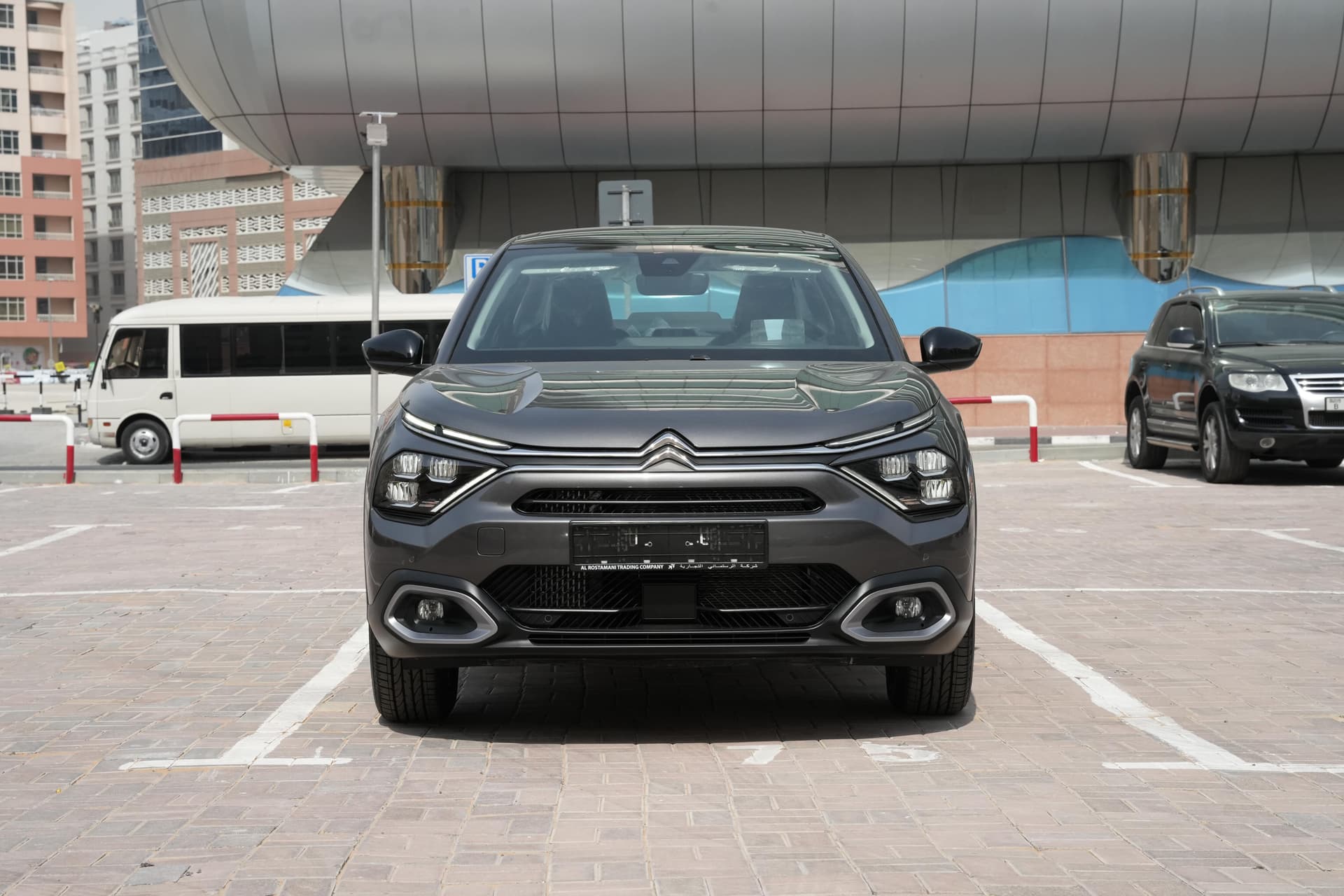تأجير Citroen C4 X 2025 في دبي - صورة تفصيلية