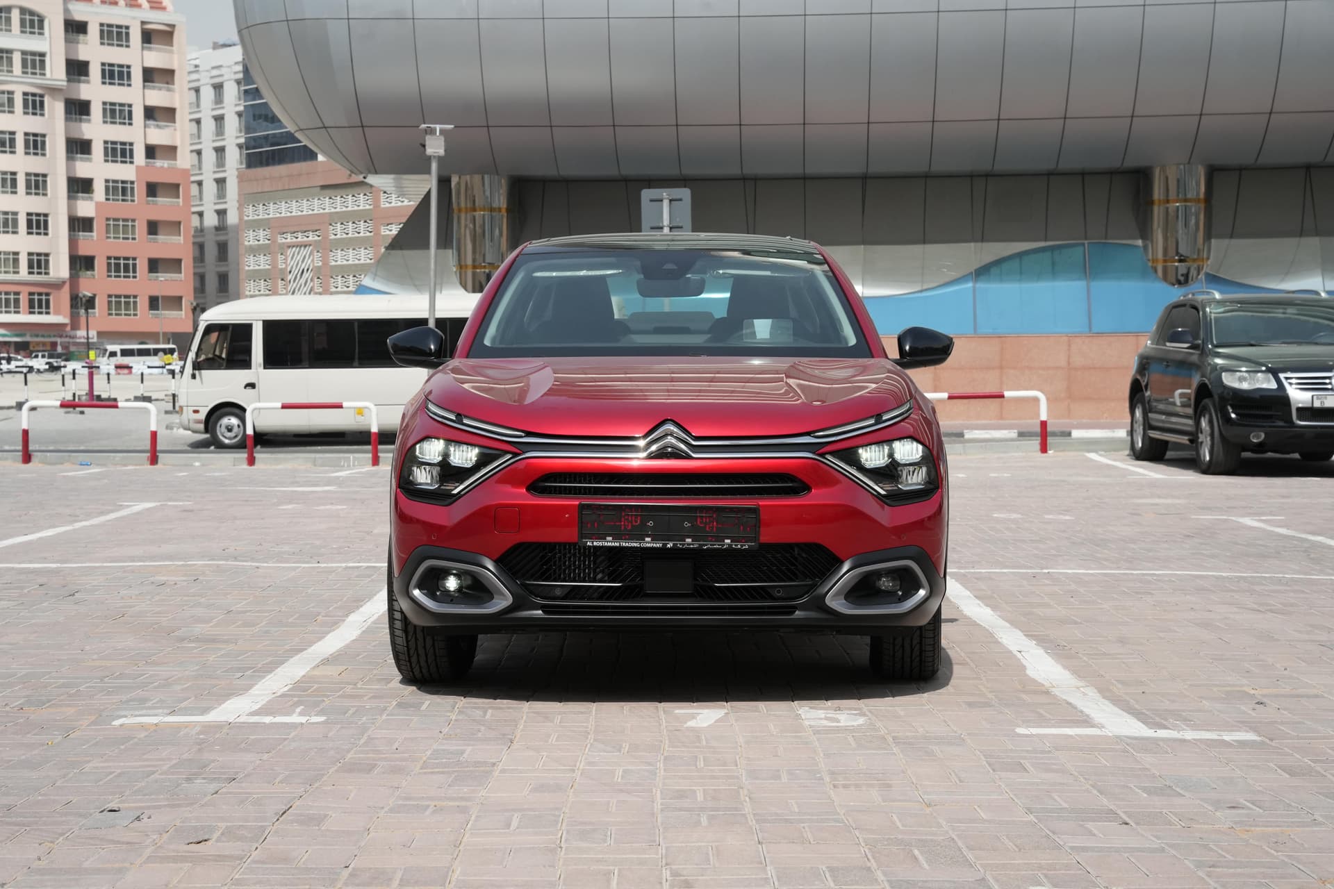 تأجير Citroen C4 X 2025 في دبي - صورة تفصيلية
