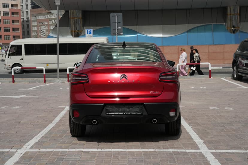 Alquiler Citroen C4 X 2025 Dubái - Vista 6