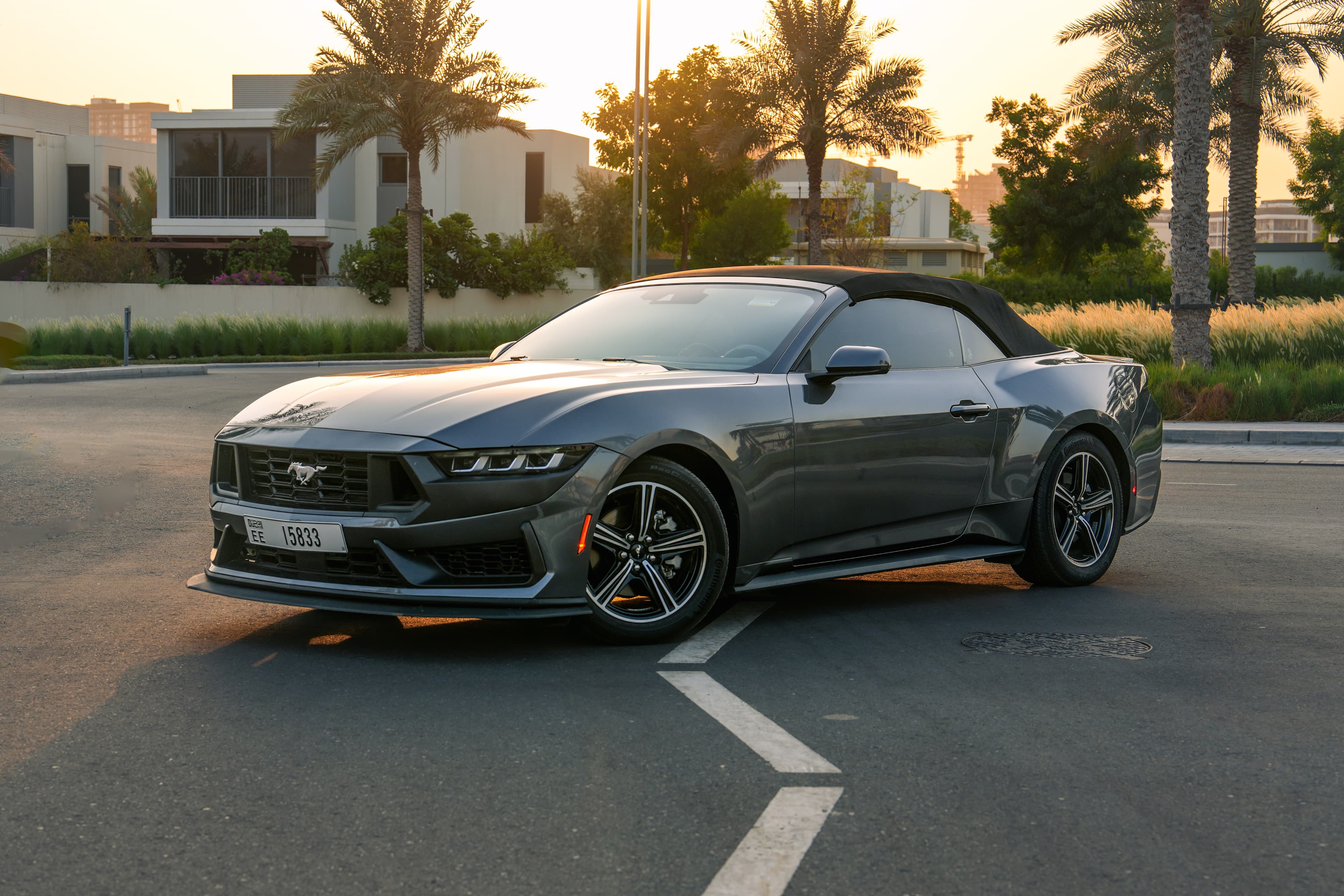 FORD FORD MUSTANG Rental Dubai - Front View