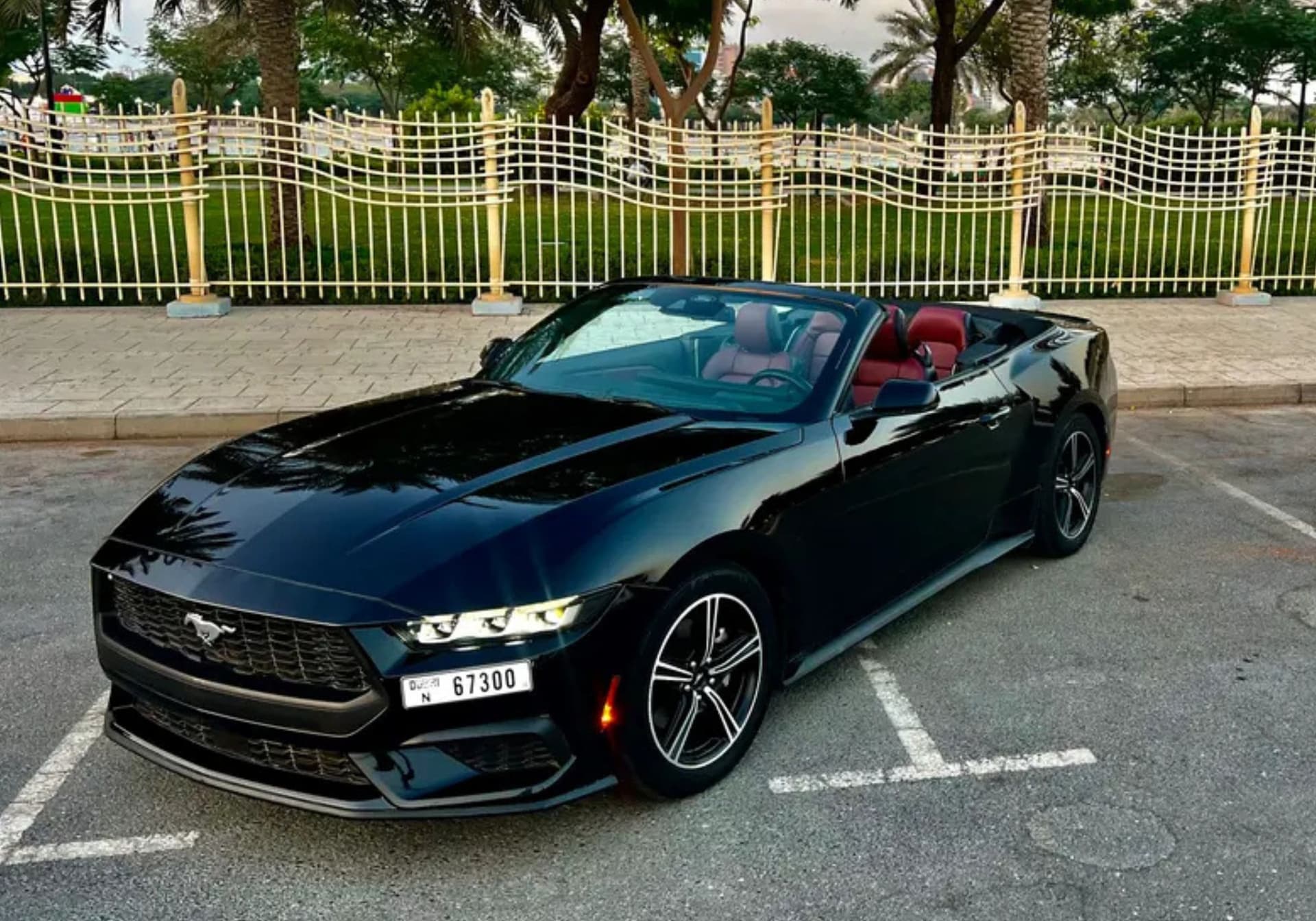 Alquiler Ford Mustang Convertible 2025 Dubái - Vista detallada
