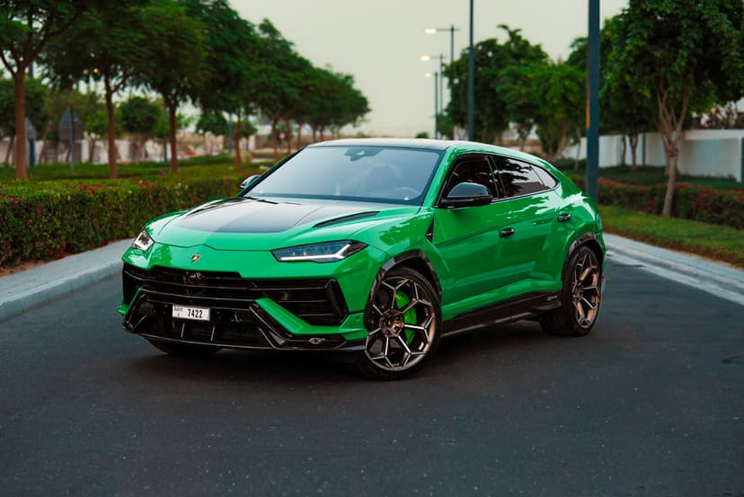 Lamborghini Urus Performante 2024 mieten in Dubai - Hauptansicht