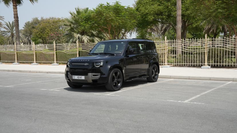 Land Rover Defender 2025 Rental Dubai - View 3