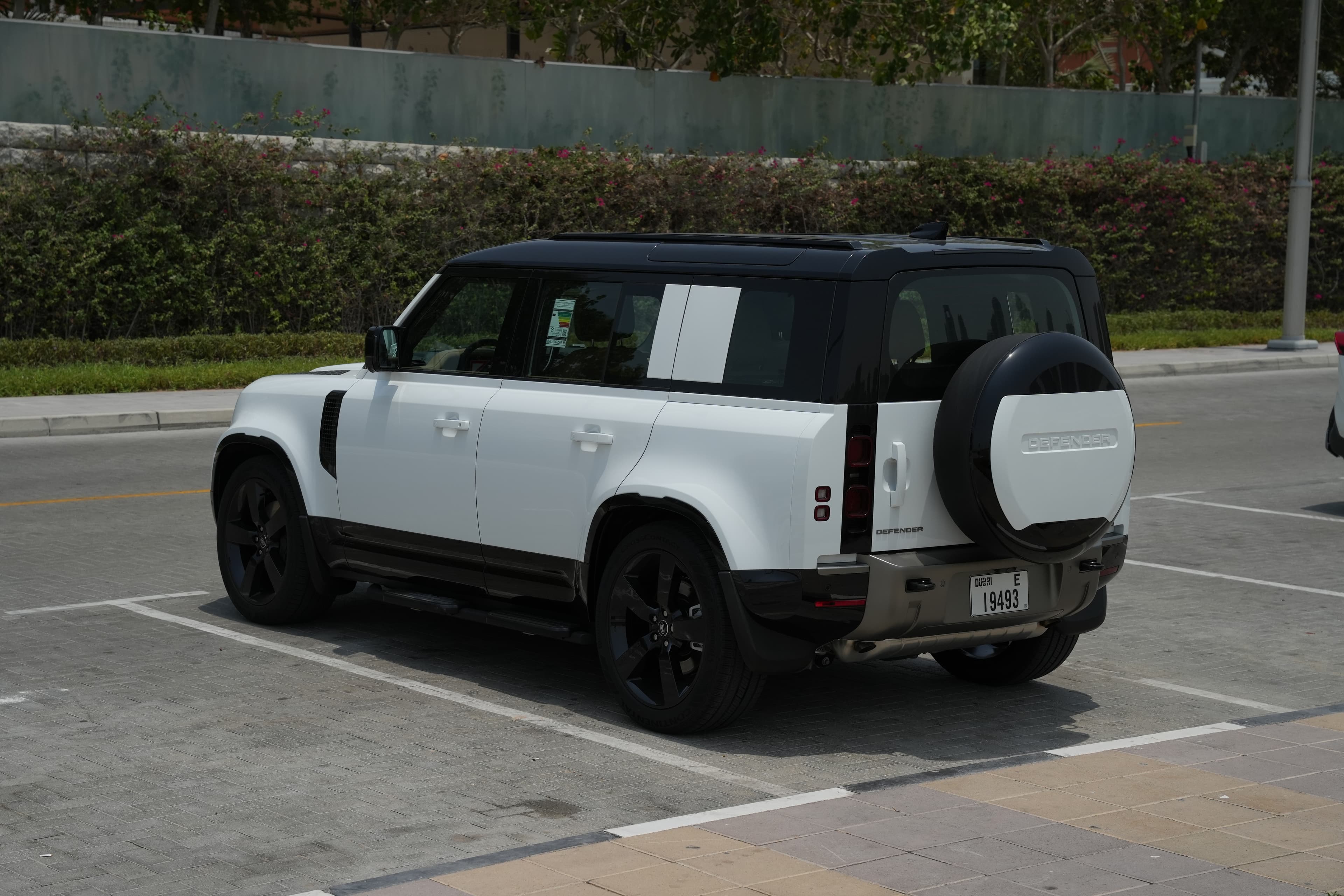 LAND ROVER Land Rover Defender 2025 Rental Dubai - Detail View
